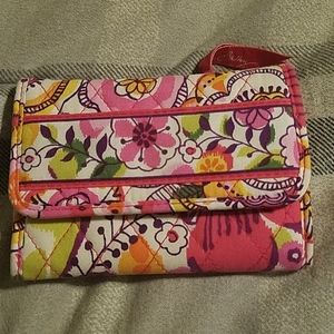 Vera Bradley compact wallet